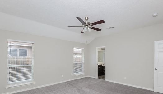 1514 Chapman Dr photo 5
