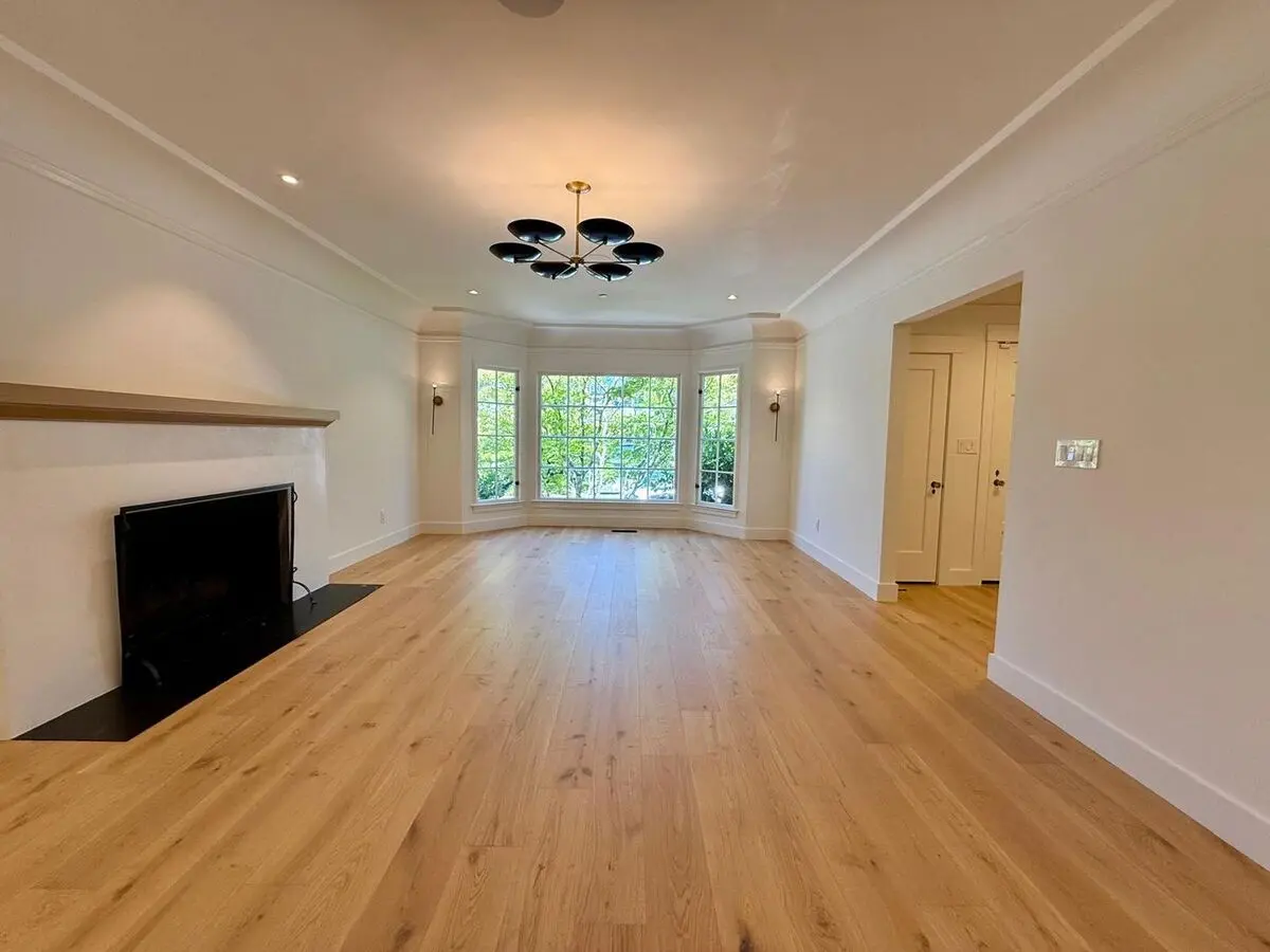 Stunning Fully Renovated 5-bedroom 4-bath Home In Larkspur’s Coveted Baltimore Park photo 5
