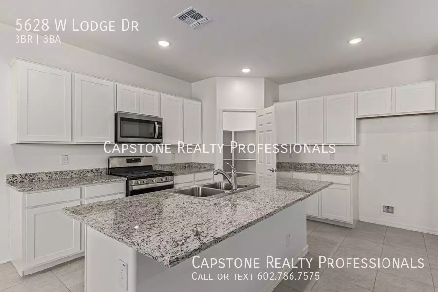5628 West Lodge Drive, Laveen, AZ 85339 photo 2