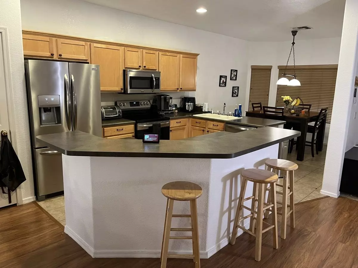 12542 West Honeysuckle Street, Litchfield Park, AZ 85340 photo 3