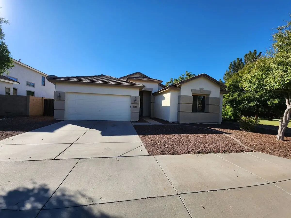 12547 W Glenrosa Dr Litchfield Park, AZ 85340 photo 2