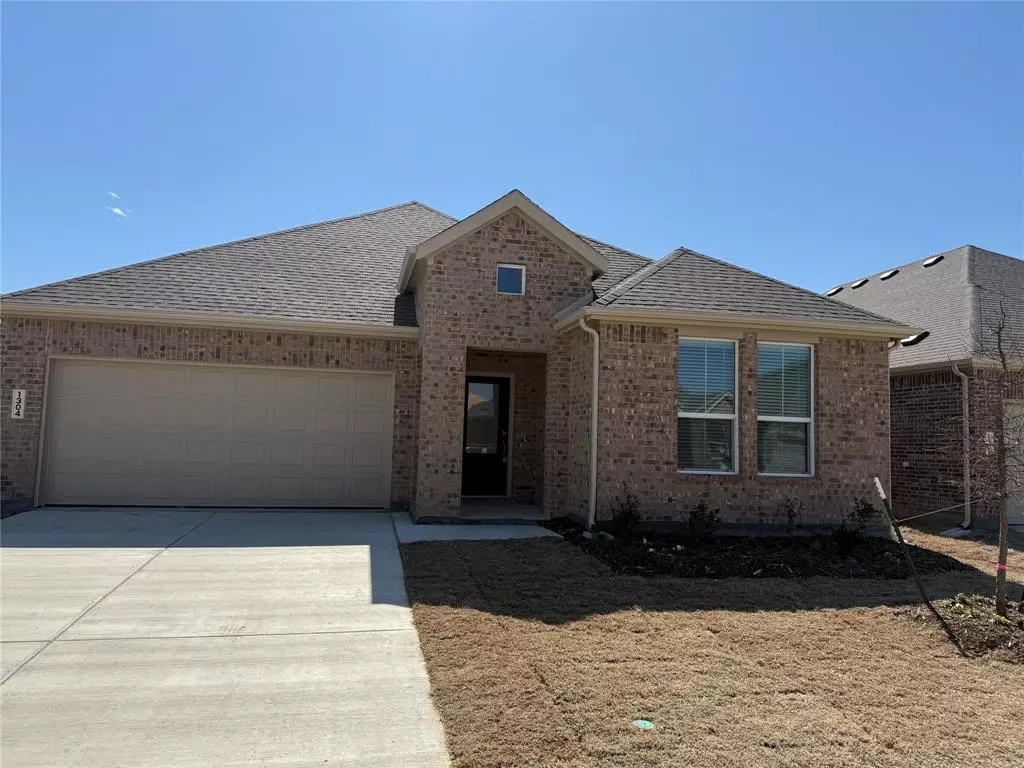 1304 Rockwell Drive, Little Elm, TX 75068 photo 5