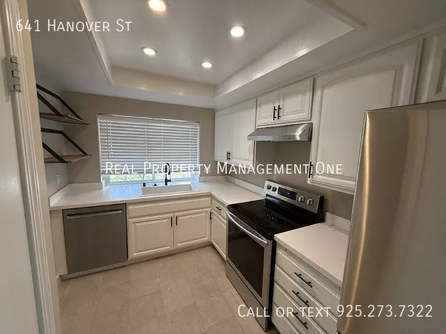 641 Hanover Street, Livermore, CA 94551 photo 2
