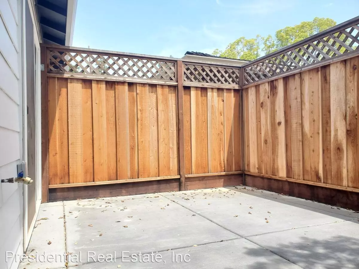 118 Merritt Court, Los Altos, CA 94022 photo 5