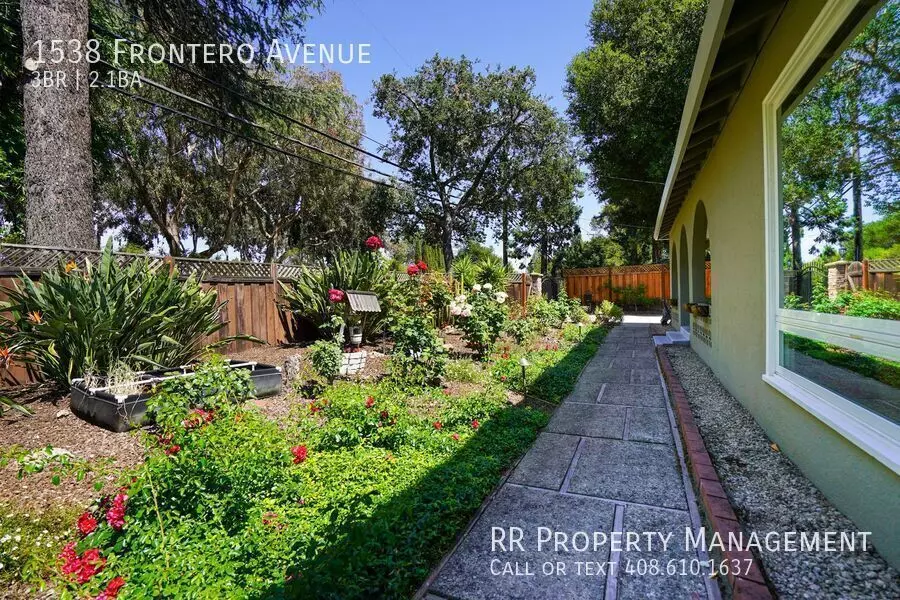 1538 Frontero Ave Los Altos, CA 94024 photo 5