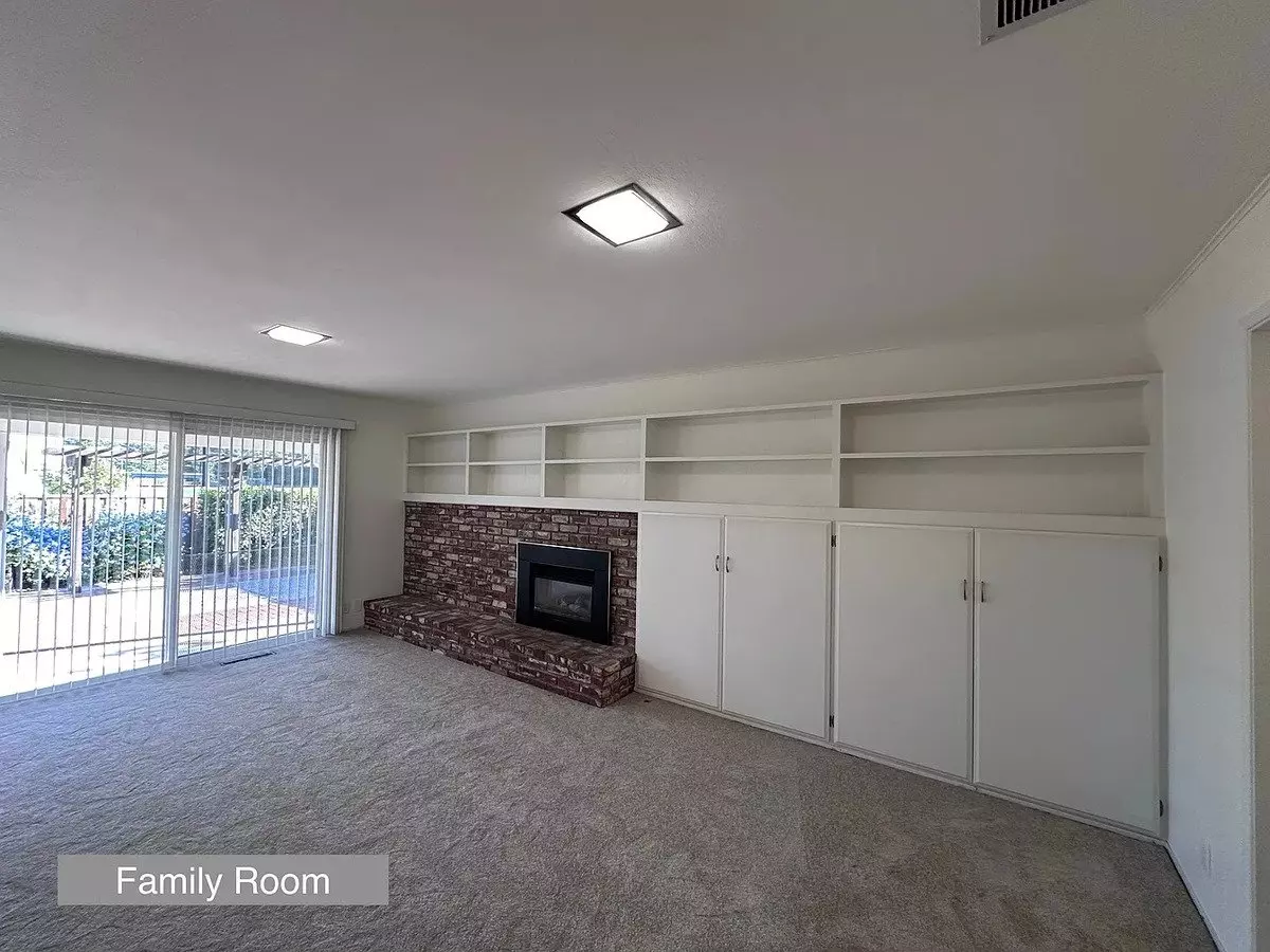 Beautiful 3-bedroom Home In The Highlands Of Los Altos ? Over 2,000 S photo 4