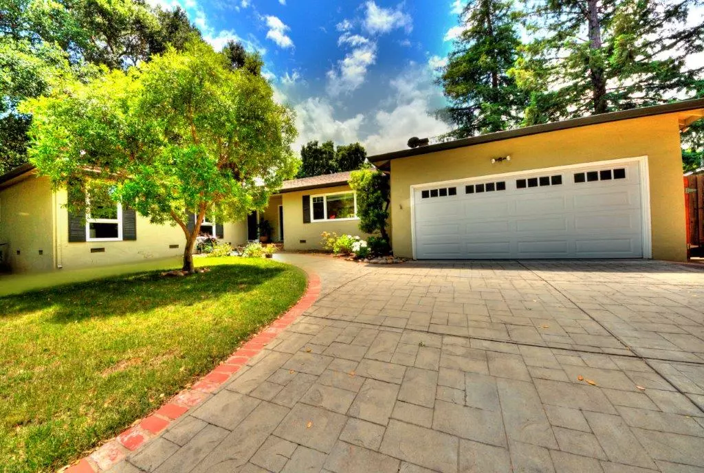 421 Deodara Dr photo 4