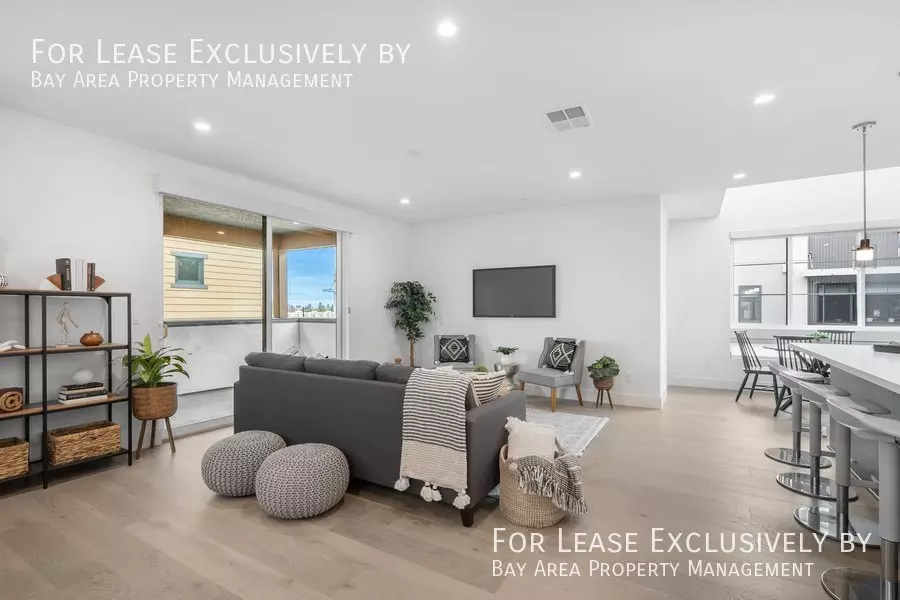 15004 Briggs Court, Los Gatos, CA 95032 photo 4