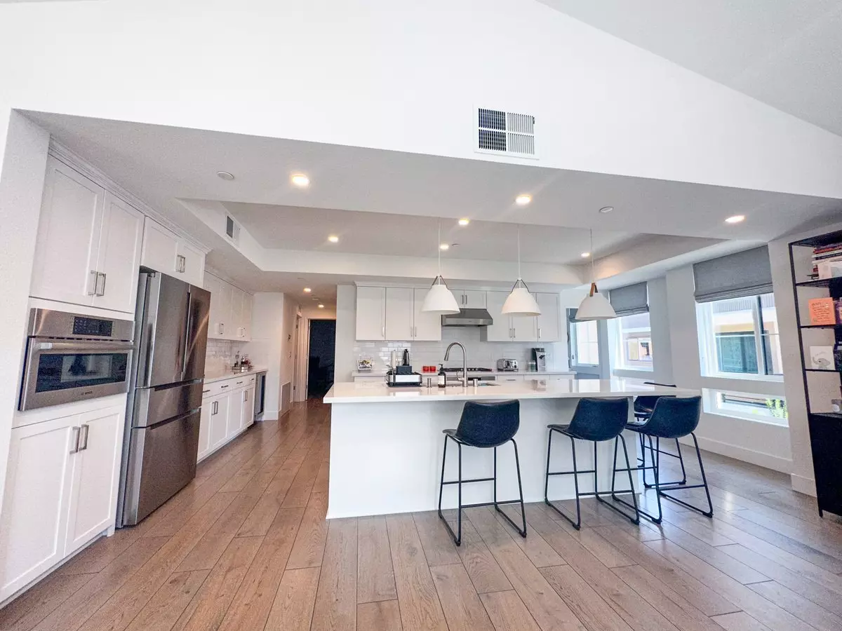 15016 Briggs Ct photo 3