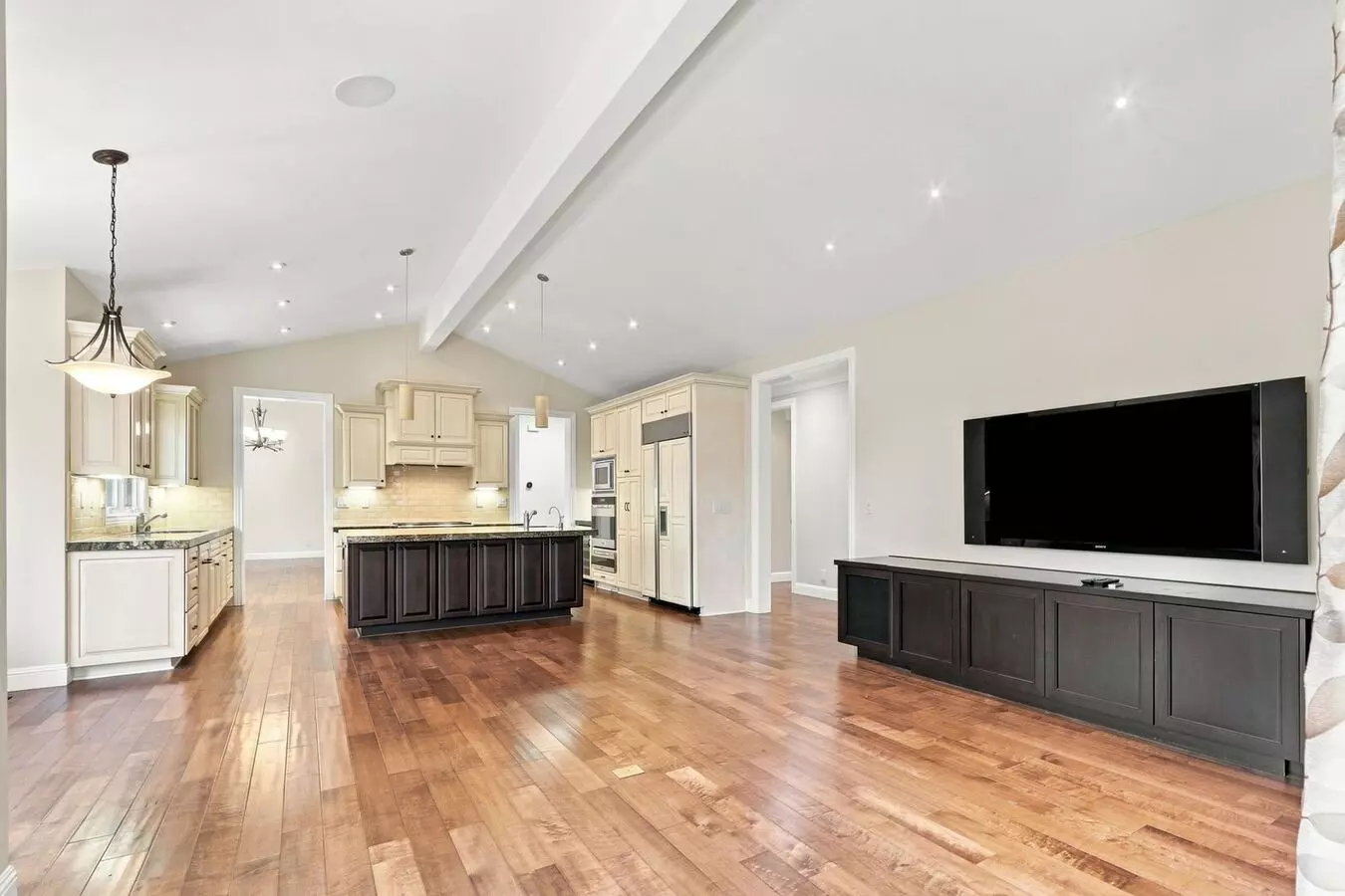 Beautiful 4-bedroom 3.5-bathroom Los Gatos Home photo 3
