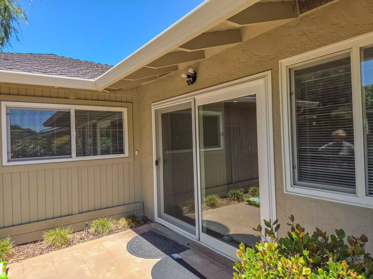 965 Blossom Hill Rd Los Gatos, CA 95032 photo 5