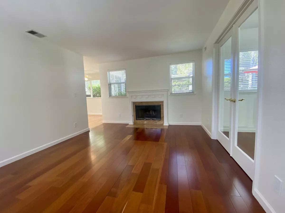 121 Tait Ave photo 5