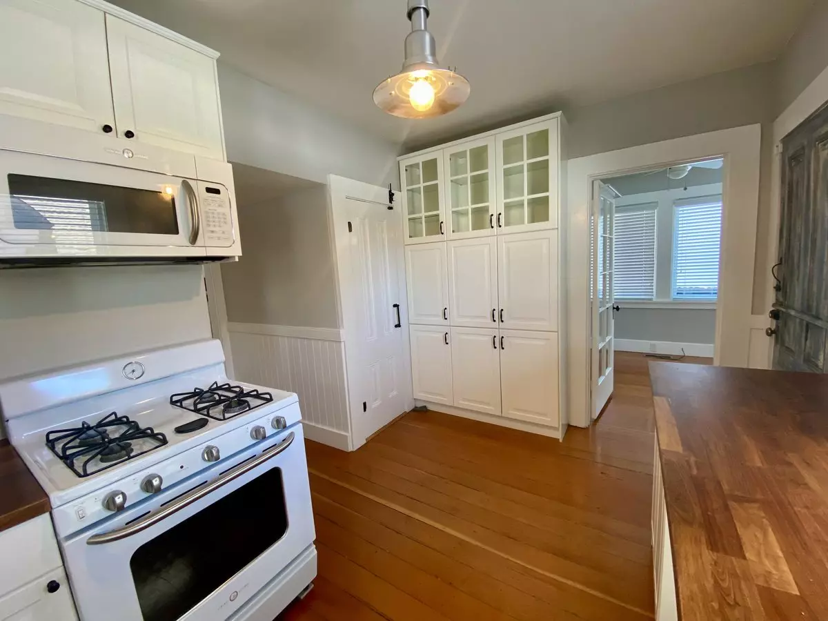 100 Wilder Ave photo 5