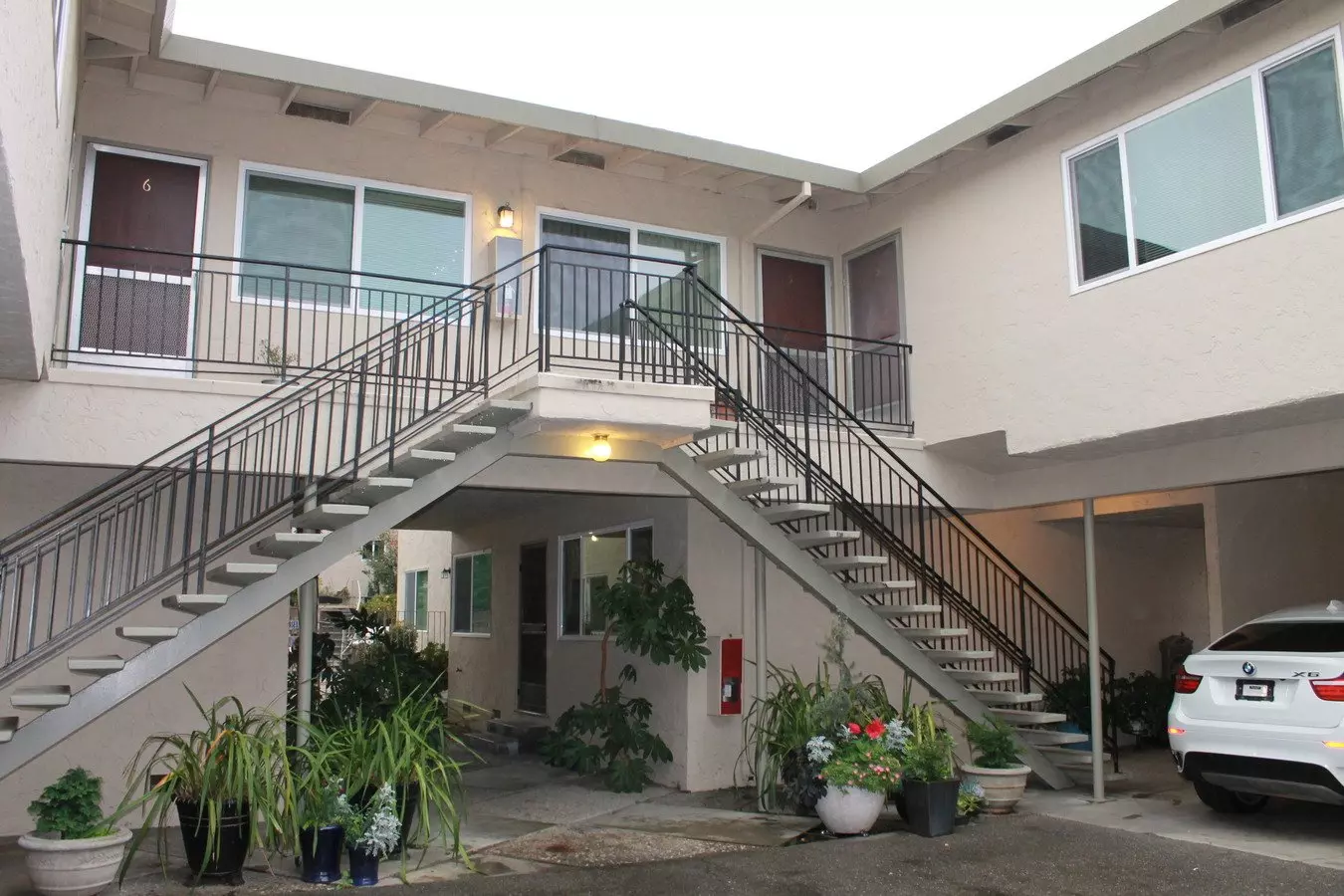 215 Milbrae Lane, Los Gatos, CA 95032 photo 2