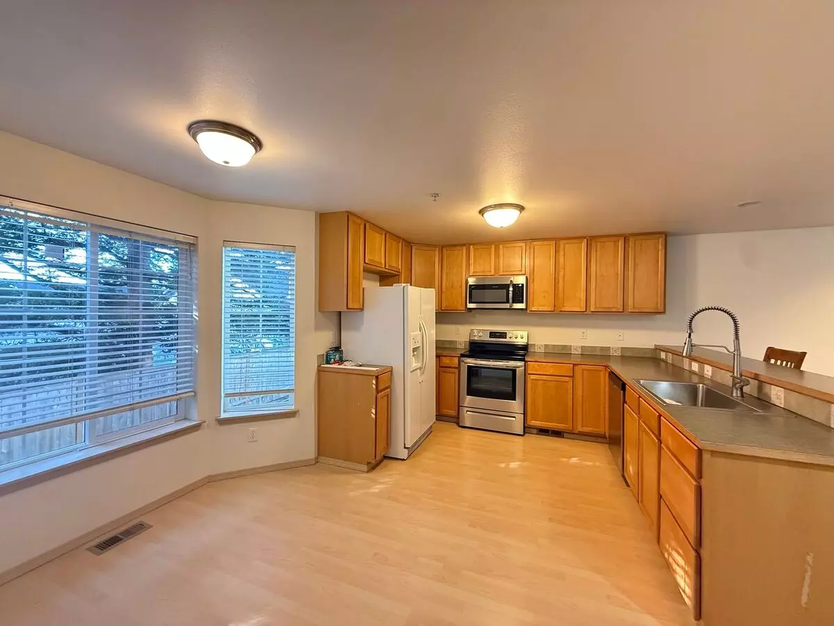 17422 52nd Ave W photo 4
