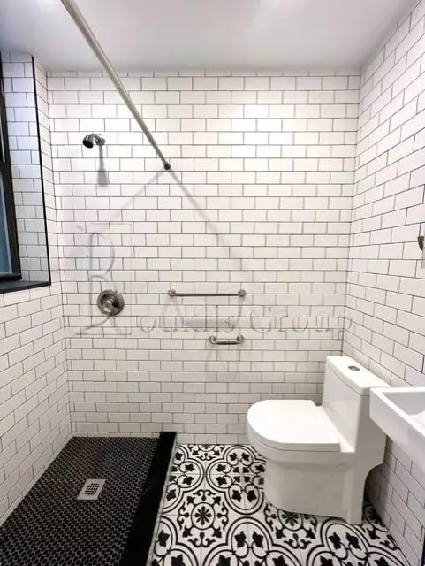 25-83 44th Street photo 5