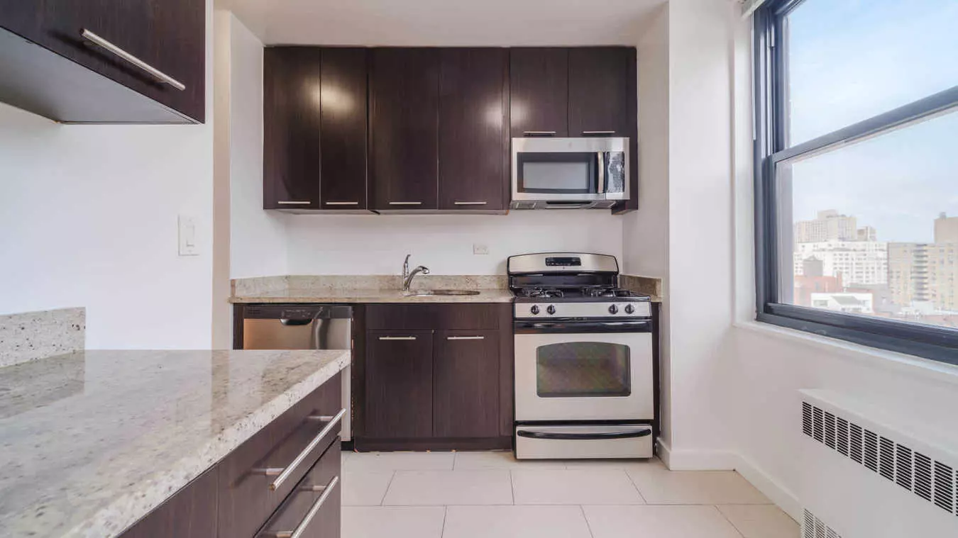 303 East 83rd photo 4