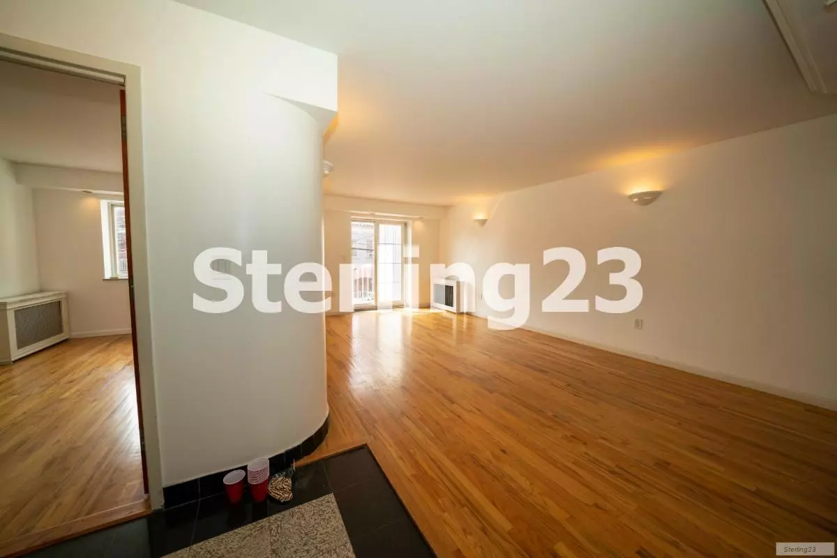 35-44 32nd Street photo 4