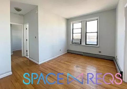 36-20 Steinway Street photo 3