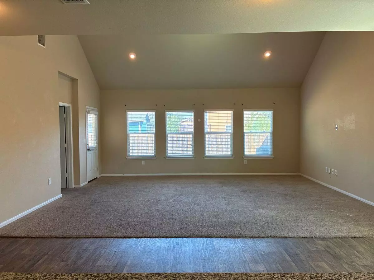 11308 Malta Drive, Manor, TX 78653 photo 3