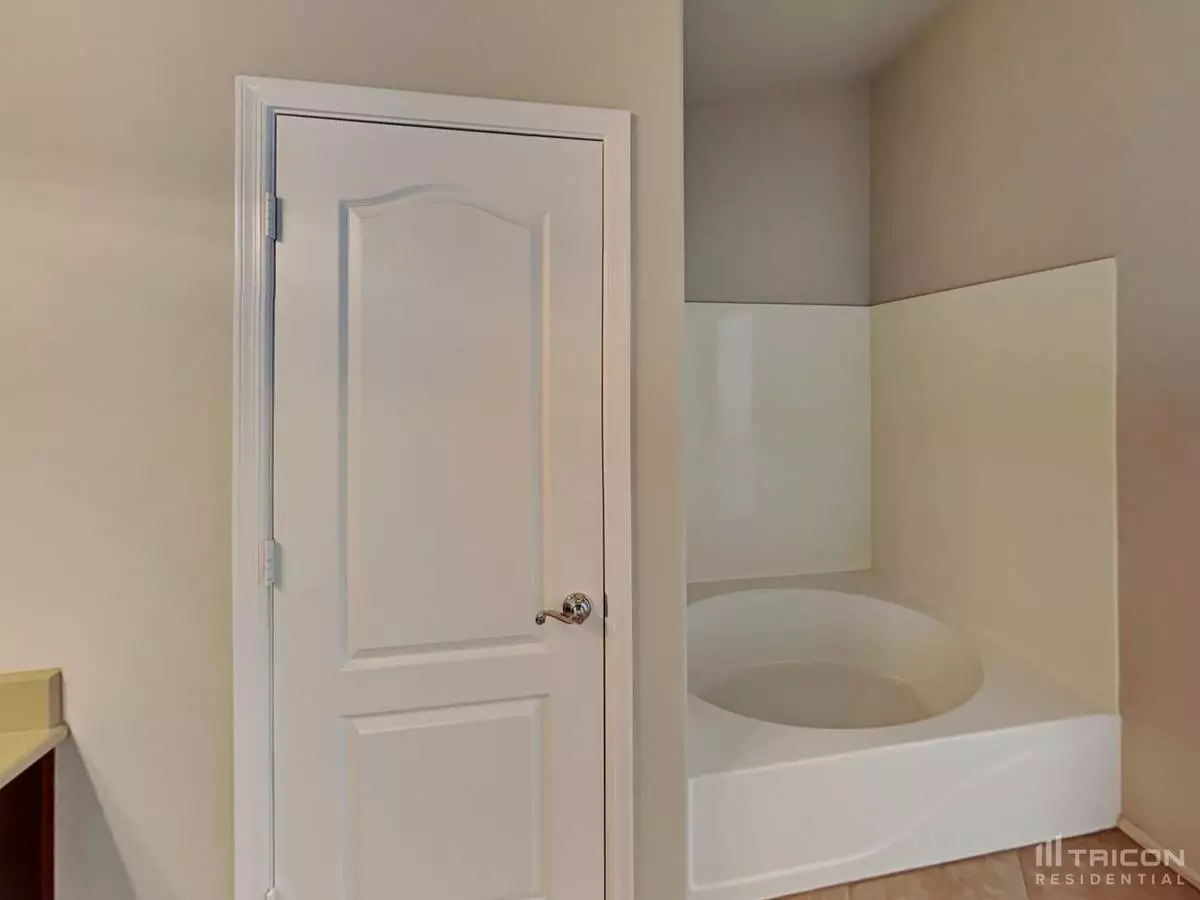 40081 West Hayden Drive, Maricopa, AZ 85138 photo 5