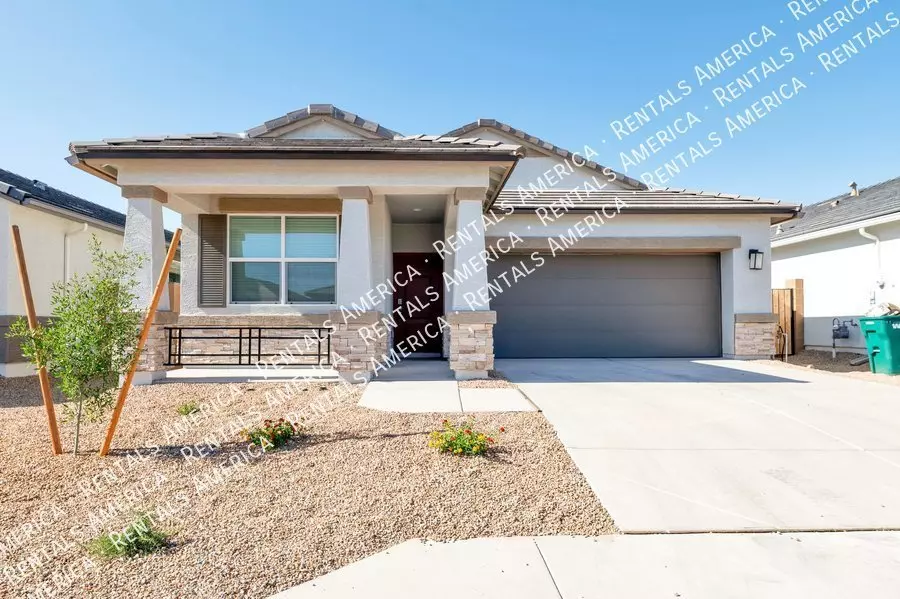 40110 W Shaver Dr photo 3