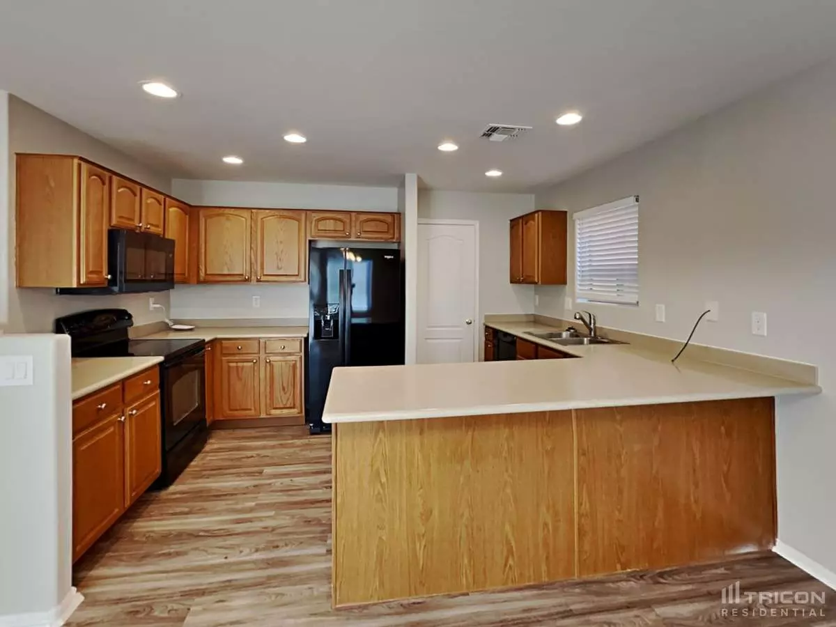 40179 West Thornberry Lane, Maricopa, AZ 85138 photo 5