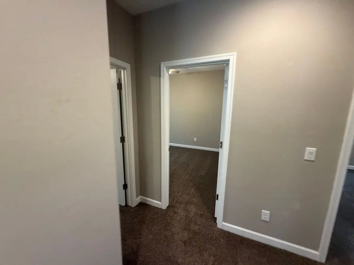 40946 W Hillman Dr, Maricopa, Az 85138 – Mountain Views &amp; No Rear Neighbor – $1,895/month photo 5