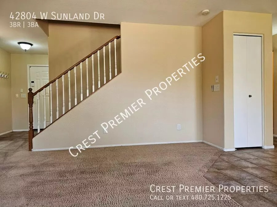 42804 W SUNLAND Drive photo 5