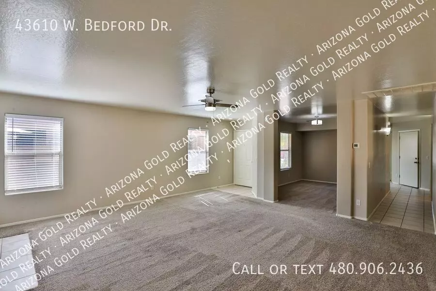 43610 W Bedford Dr photo 4