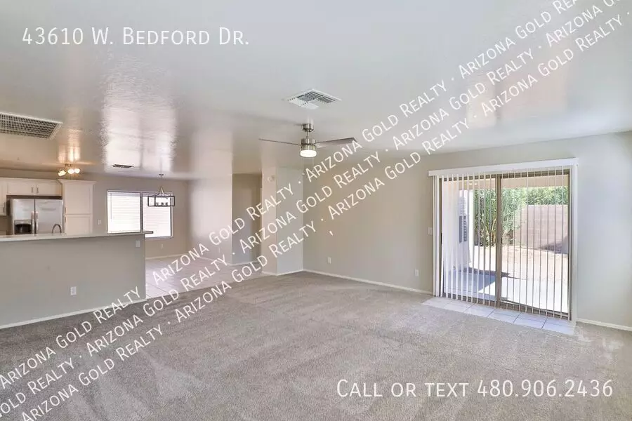 43610 W Bedford Dr photo 3
