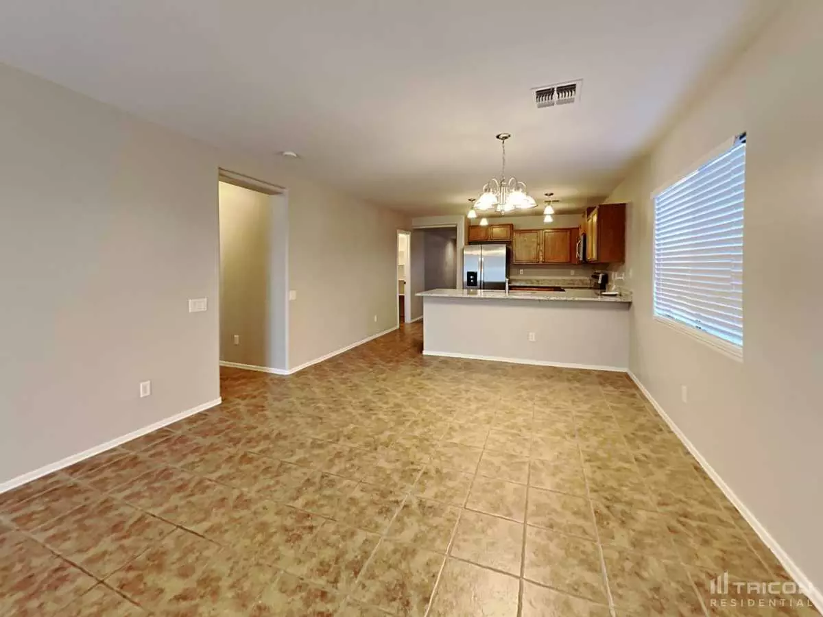 43981 Cowpath Road Maricopa Az photo 3
