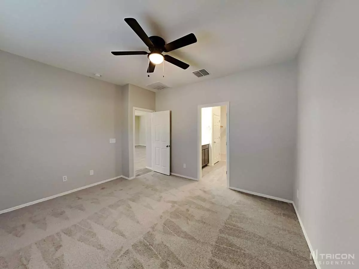 45683 W Rainbow Drive photo 5
