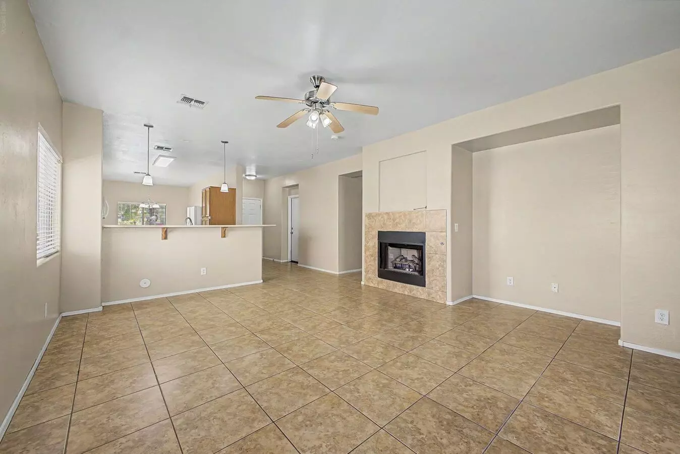 44290 W Neely Dr Maricopa, AZ 85138 photo 4