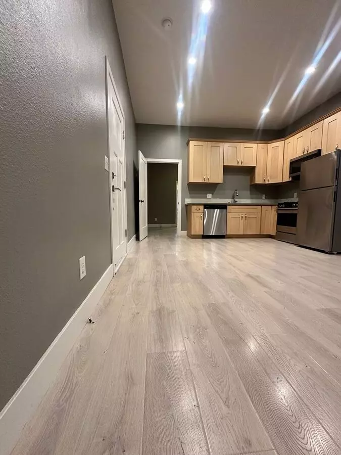 1131 Warren Street, Martinez, CA 94553 photo 2