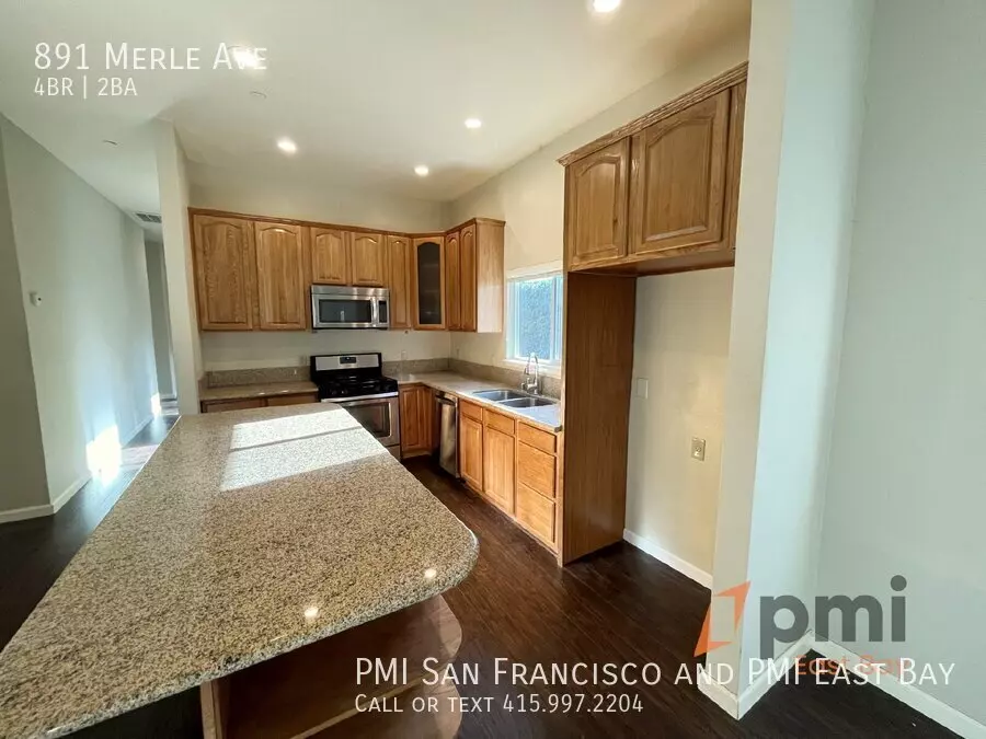 891 Merle Avenue, Martinez, CA 94553 photo 4