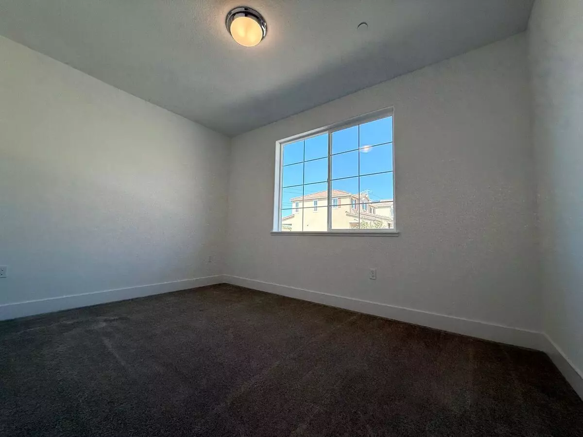 266 Echols Drive, Martinez, CA 94553 photo 3