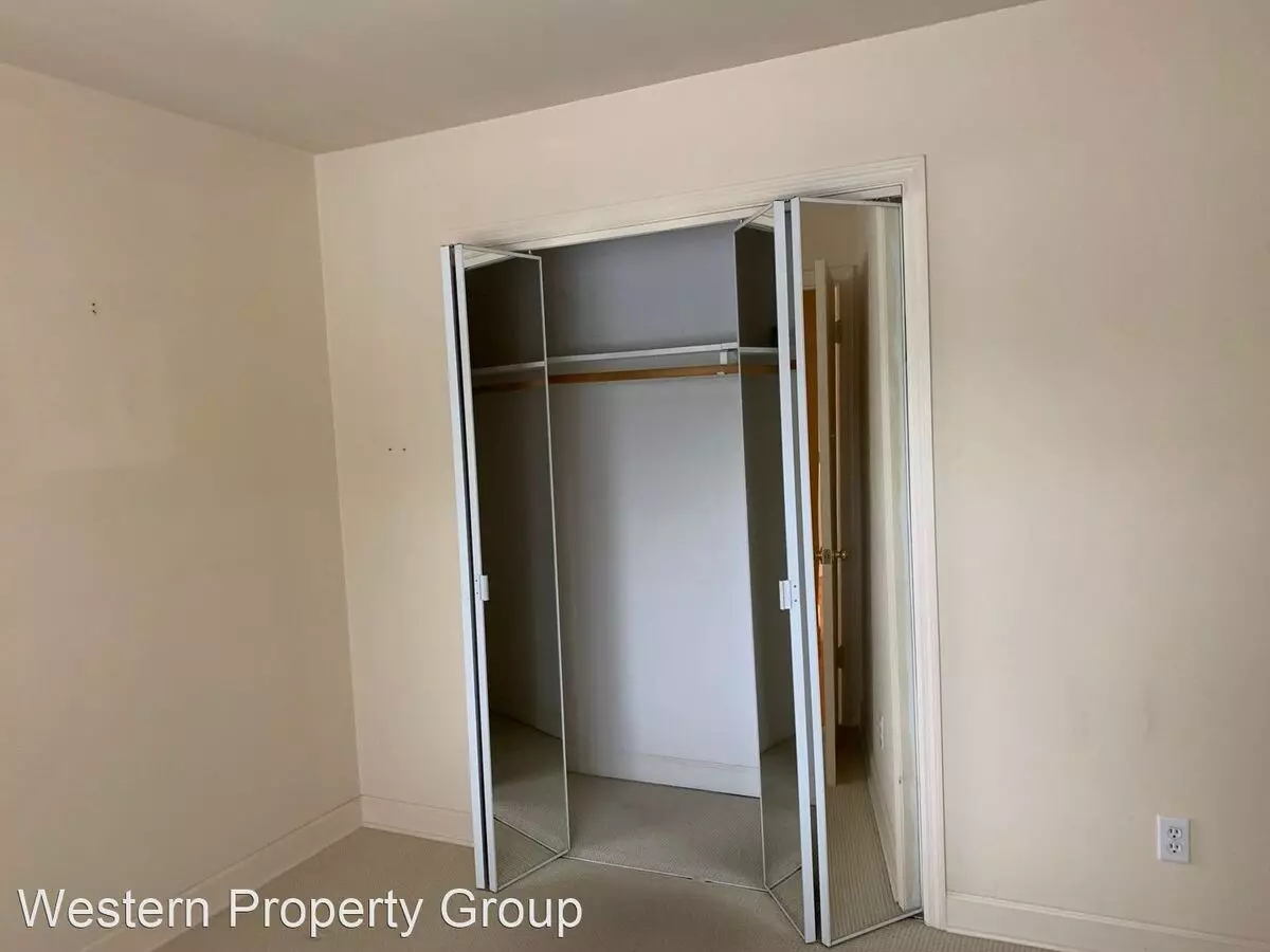 932 University Drive, Menlo Park, CA 94025 photo 5