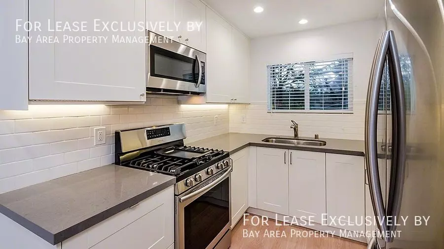 951 Alice Lane, Menlo Park, CA 94025 photo 3
