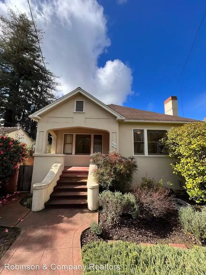 969 University Drive, Menlo Park, CA 94025 photo 2