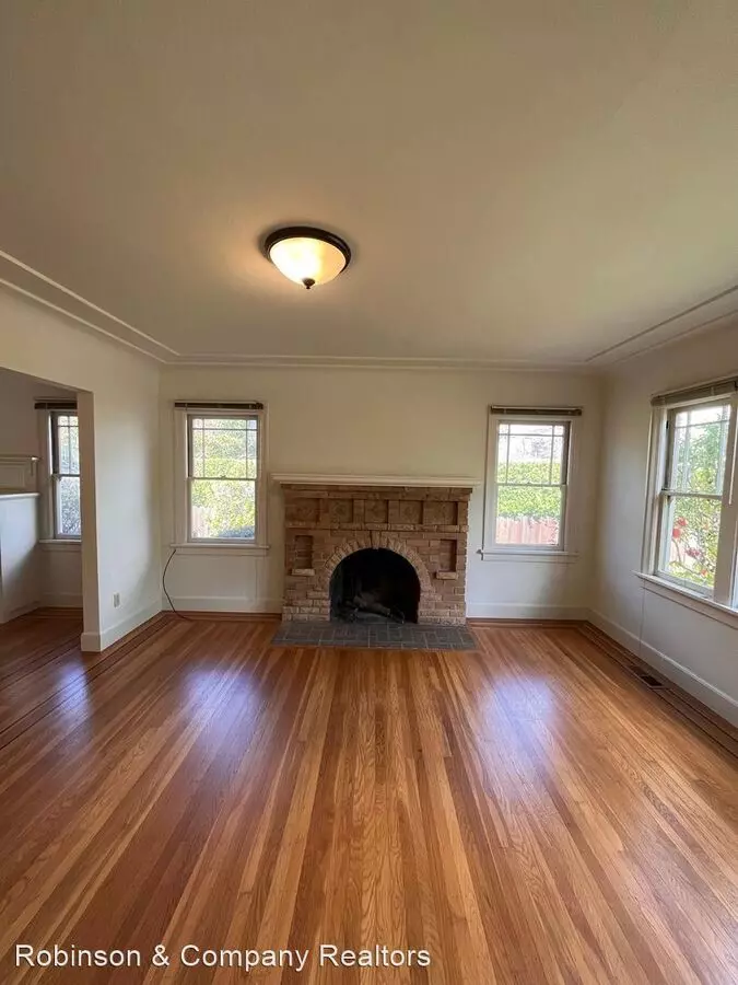 969 University Drive, Menlo Park, CA 94025 photo 4