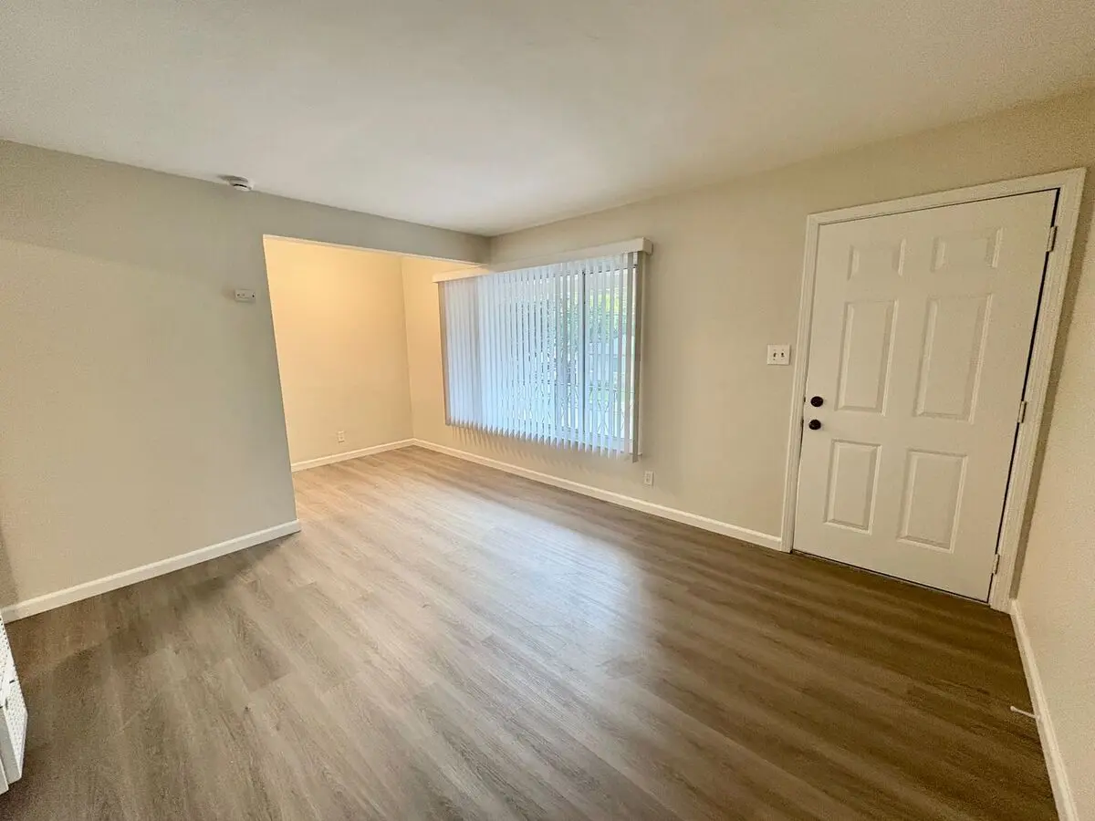 1017 Madera Ave unit 1017 Madera Avenue Unit A Menlo Park CA 94025 photo 3