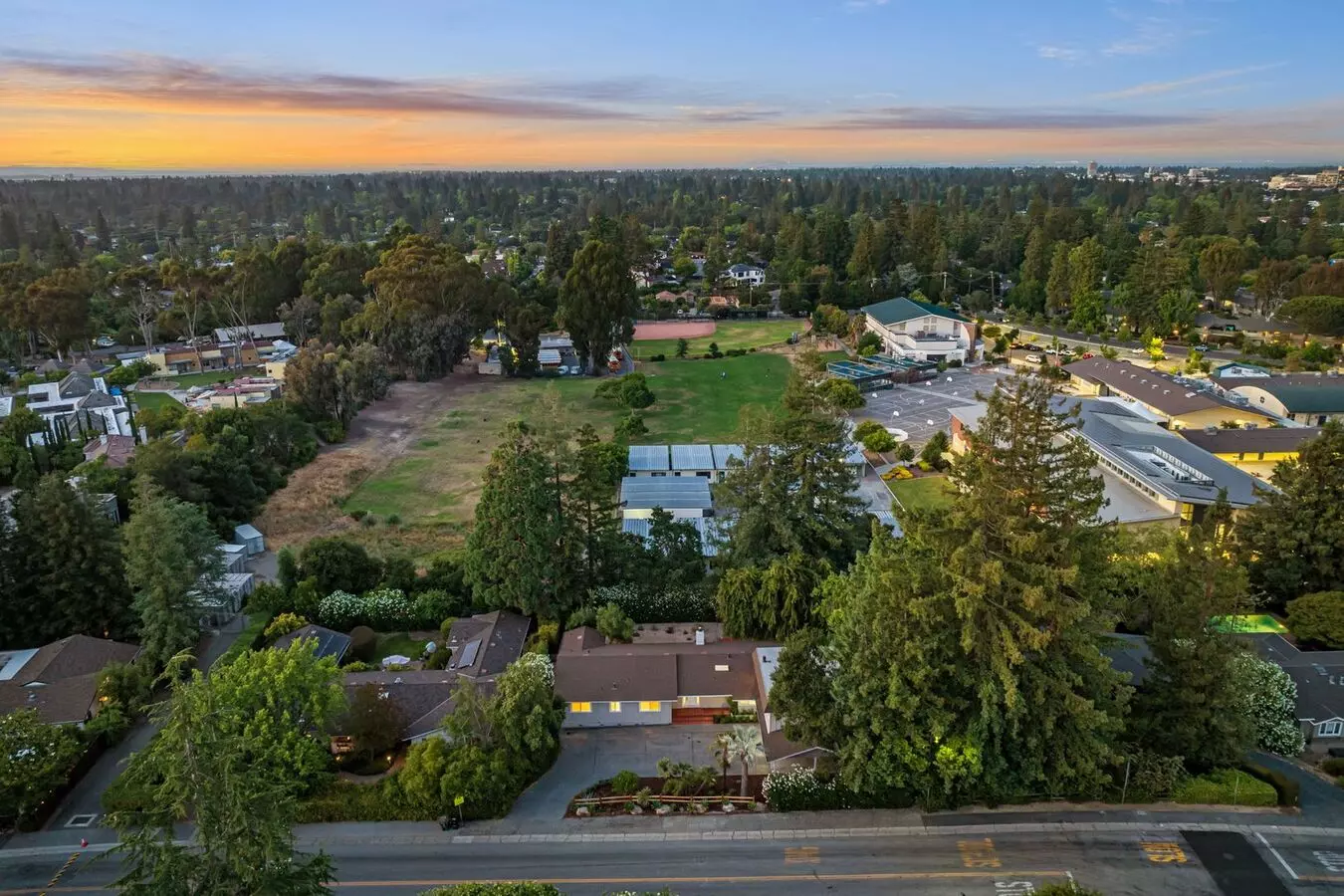 810 Monte Rosa Drive, Menlo Park, CA 94025 photo 4