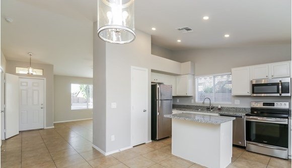 10736 E El Moro Ave photo 2
