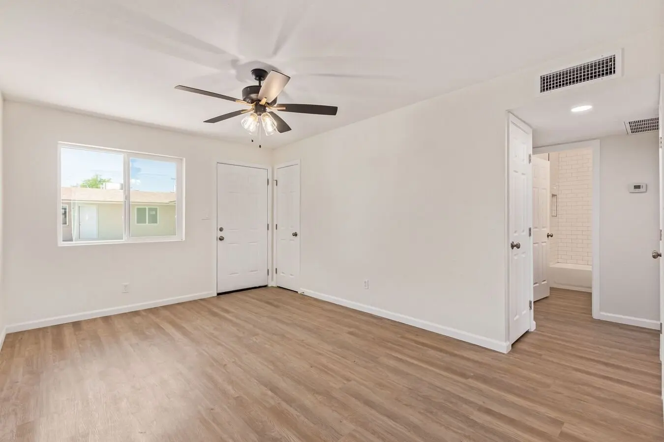 1444 E Broadway Rd Mesa, AZ 85204 photo 4