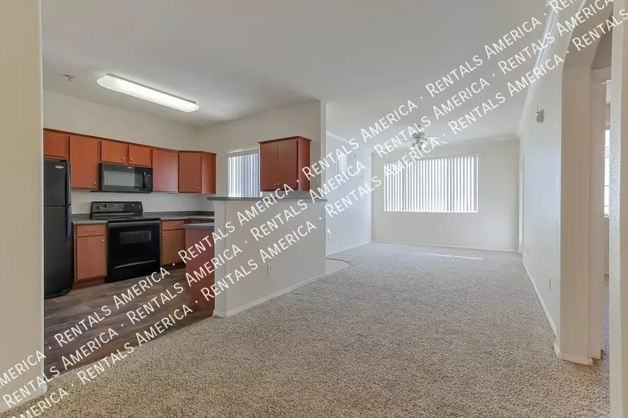 1941 S PIERPONT Drive photo 5
