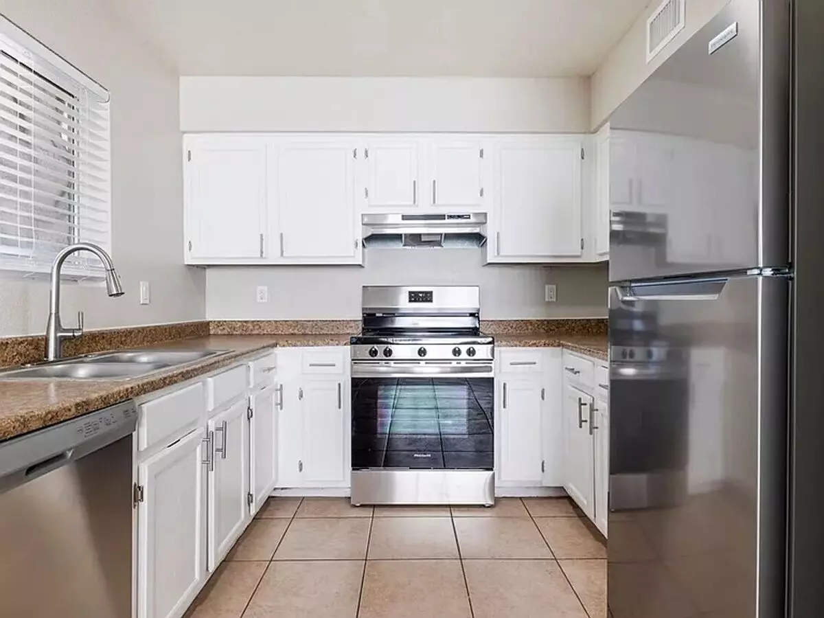Unit 731-102 731-102 floor plan