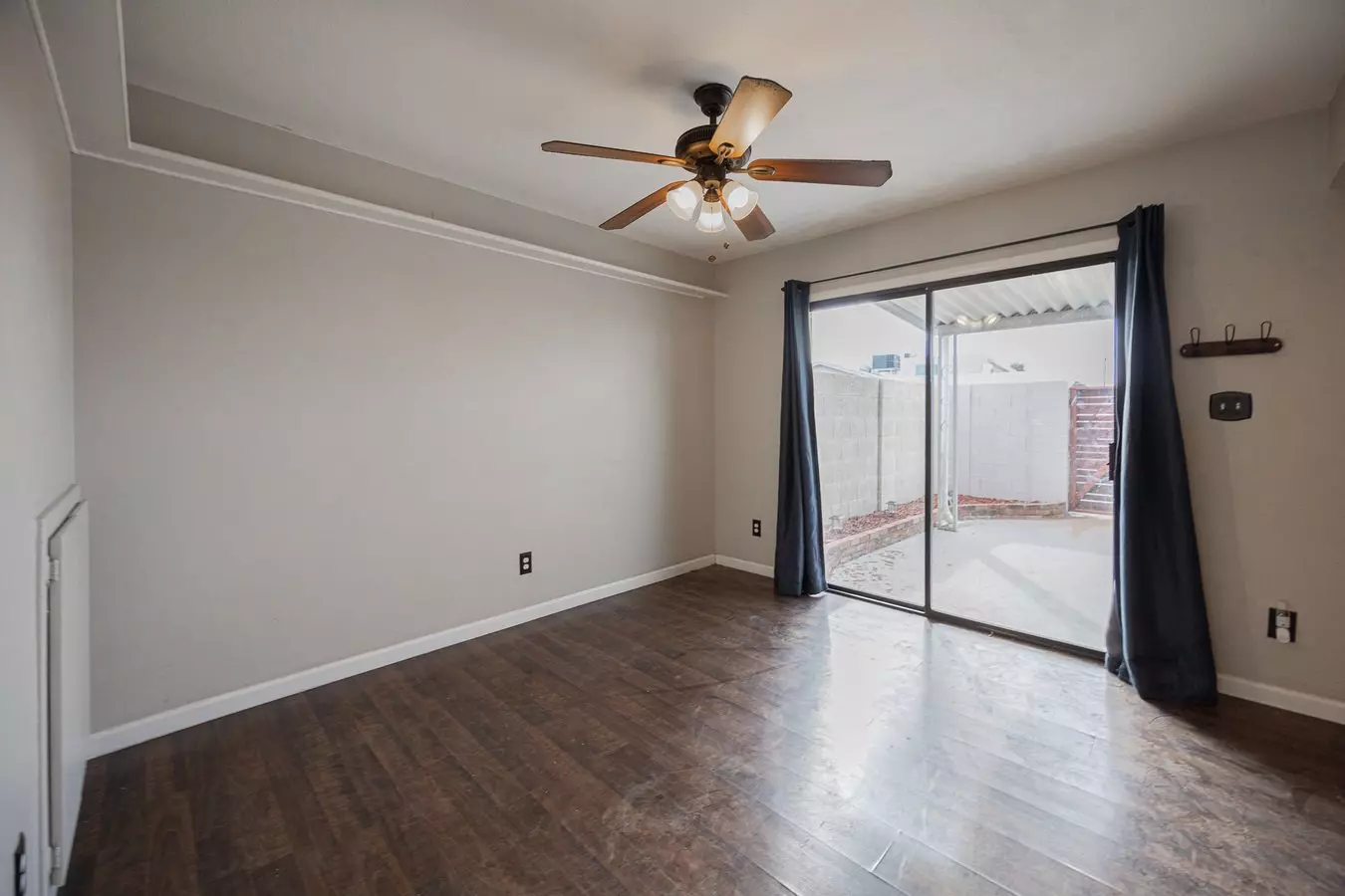 225 N STANDAGE UNIT 139 photo 2