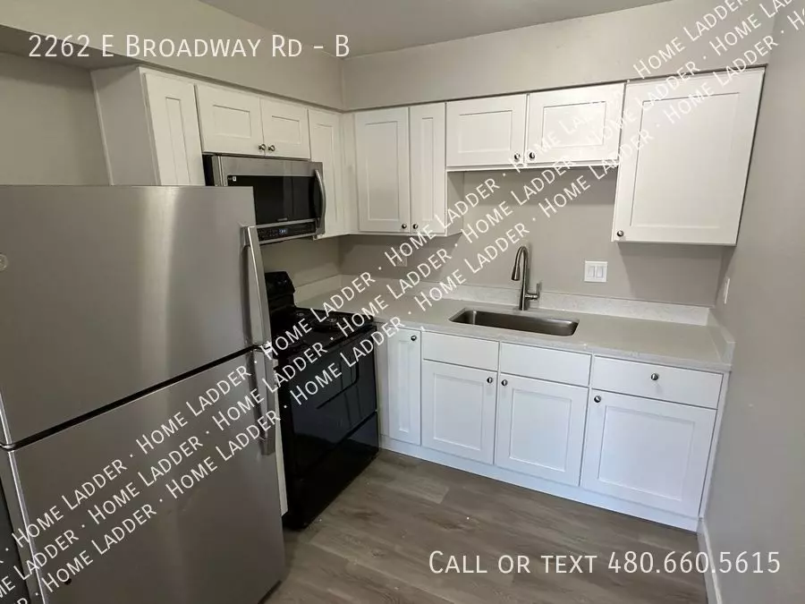 2262 East Broadway Road, Mesa, AZ 85204 photo 5