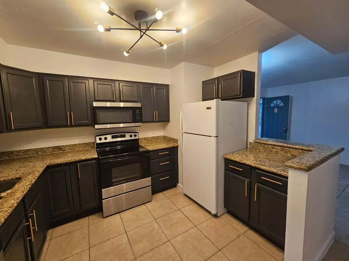 Mountain View Condos photo 4